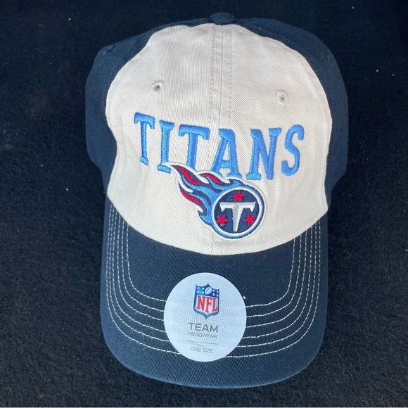 NWT NFL Tennessee Titans Hat Football Cap Gameday Adjustable One Size - Picture 1 of 10